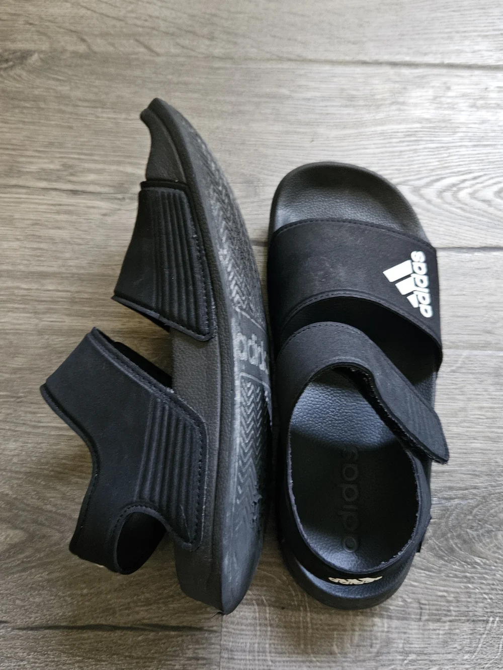 Adidas Kids Black Two-Strap Slide Sandals